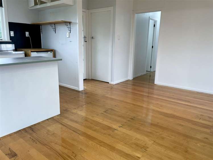 12 Chaucer Place Blockhouse Bay_5