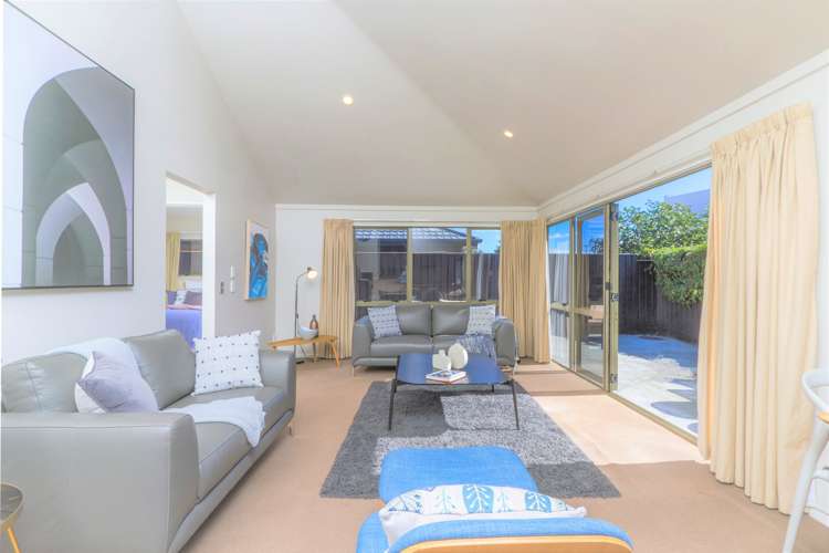 4 Highgrove Way The Wood_5