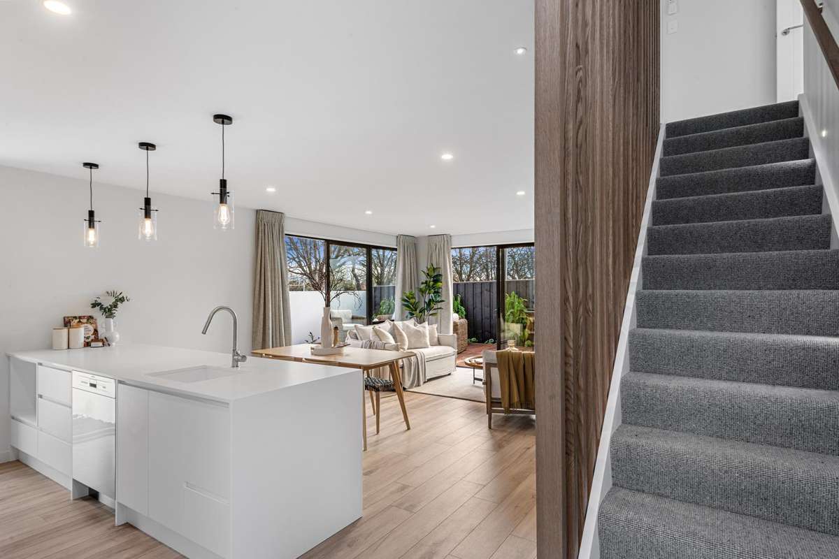 38A Roosevelt Avenue_1