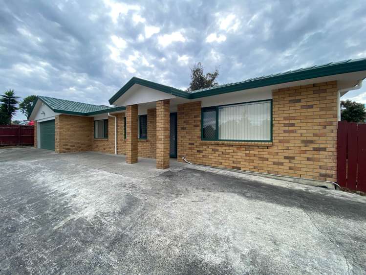 69 Castlefinn Drive_0