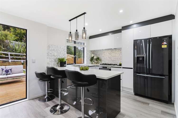 90 Joseph Street Flat Bush_5