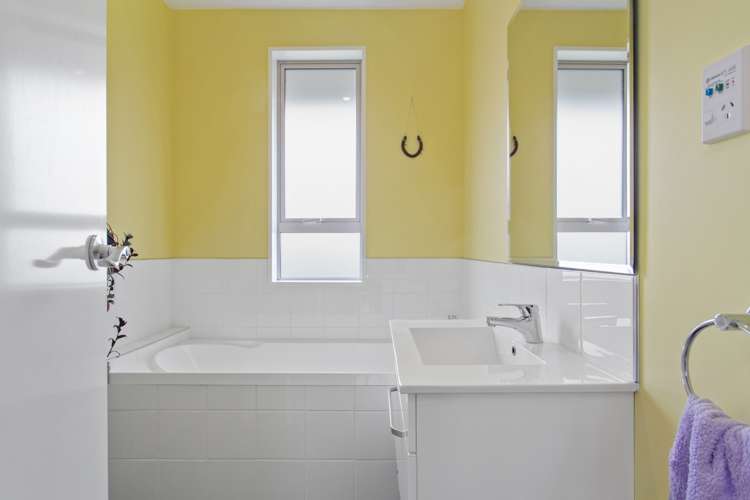 19 Riwai Street Templeton_8