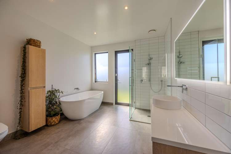 87a Infinity Drive Wanaka_30