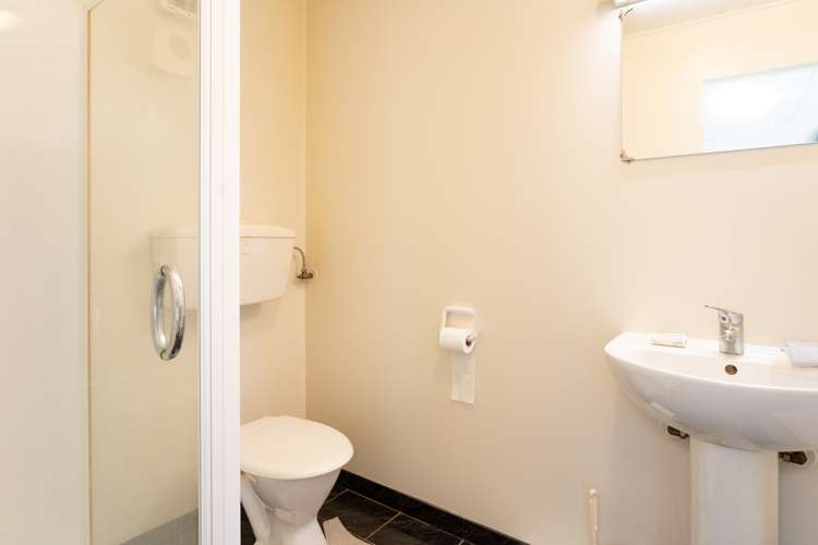 25 Lyndhurst Road Tawa_18