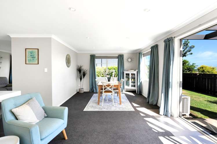 12a Nadine Stanton Drive Bell Block_11