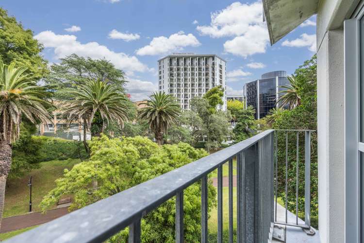 Gd/18 Scotia Place Auckland Central_9