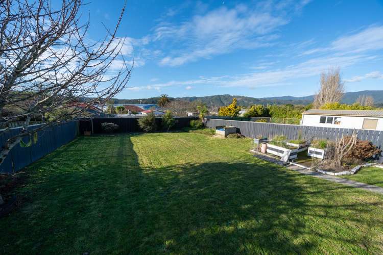 62 Karaka Street Wainuiomata_22