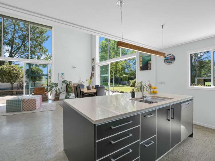 74 Station Road Takapau_6