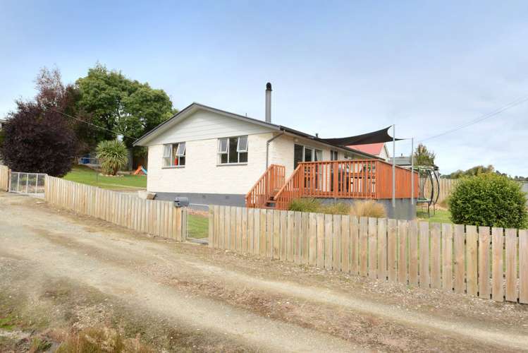 38 Irvine Street Lawrence_13