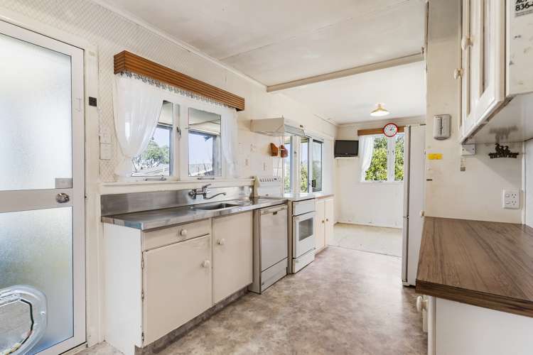 206 Sturges Road Henderson_6