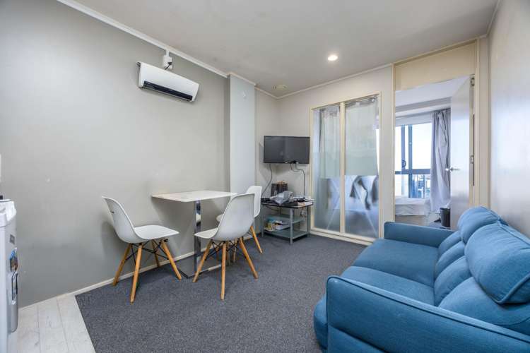 1029/72 Nelson Street_0
