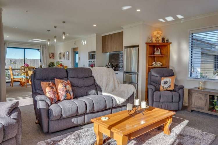 36 Ara Drive Redwoodtown_9