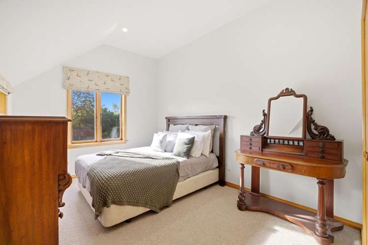 313 Plaskett Road Fernside_11