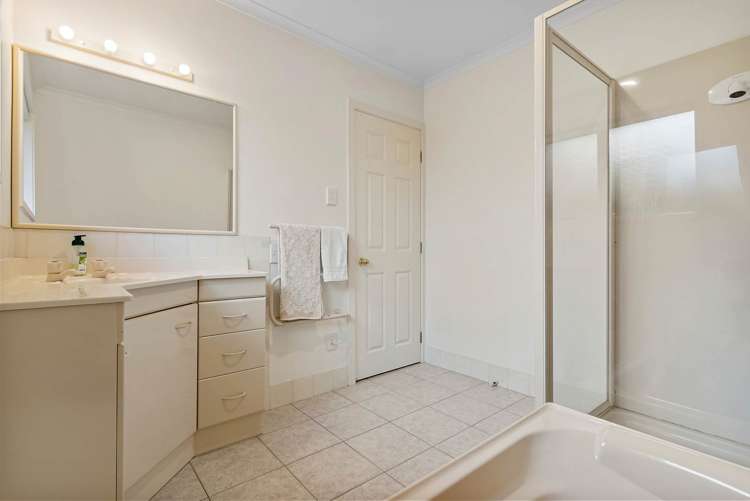 5a Pine Street New Lynn_12