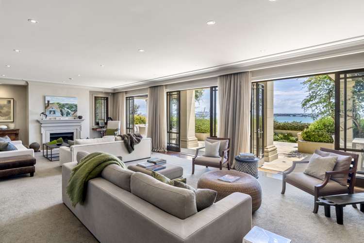 84 Paritai Drive Orakei_12