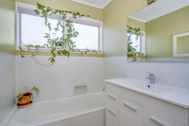 3 Moana View Raumanga_13