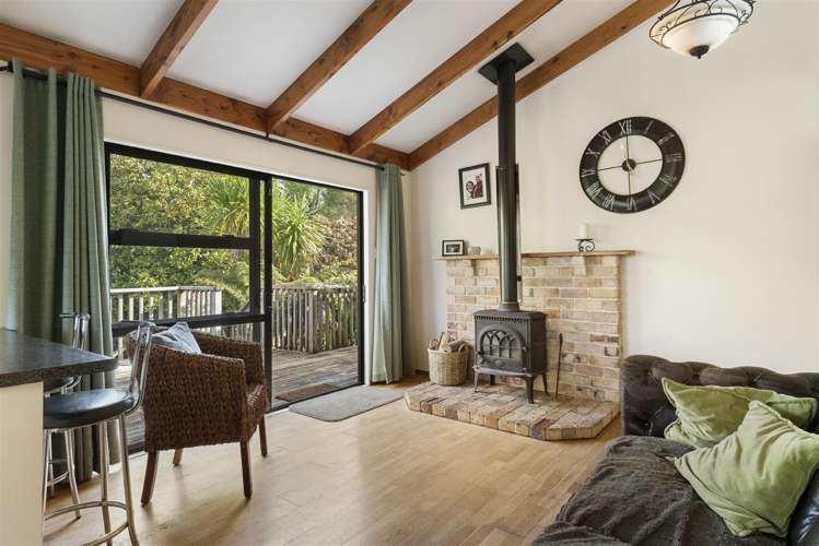 44 Wintour Road Waimauku_18