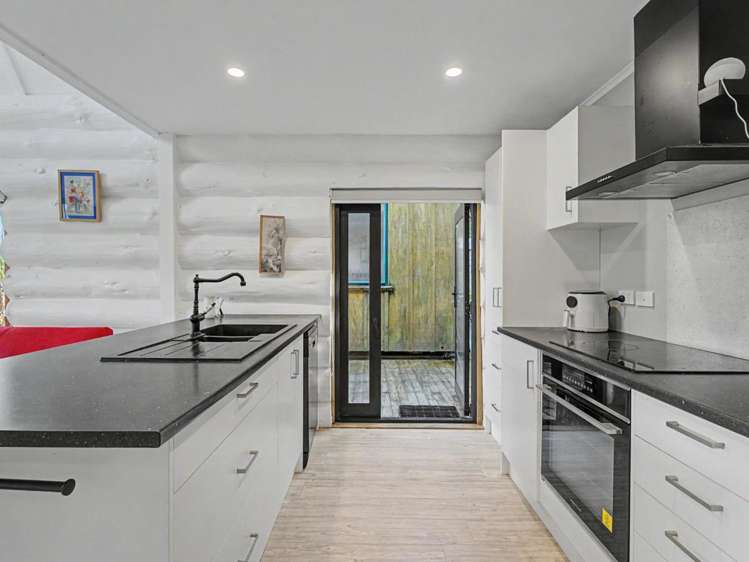 15/600 Hikuai Settlement Road Pauanui_1