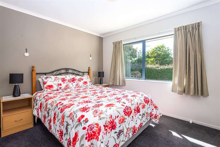 10 John Leith Place Leithfield_14