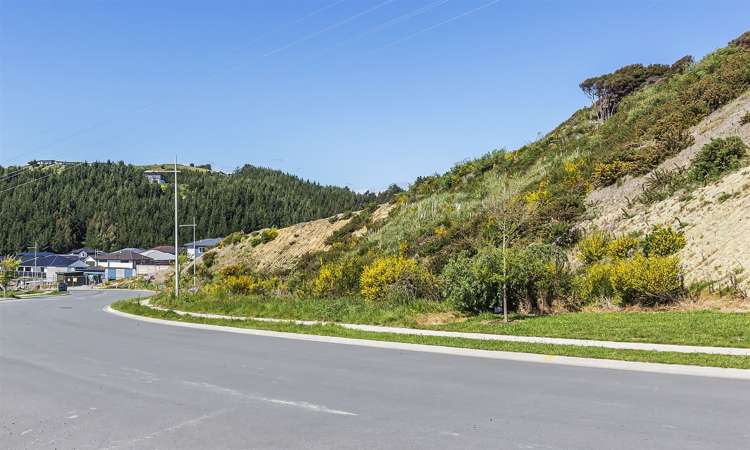 155 Navigation Drive Whitby_1