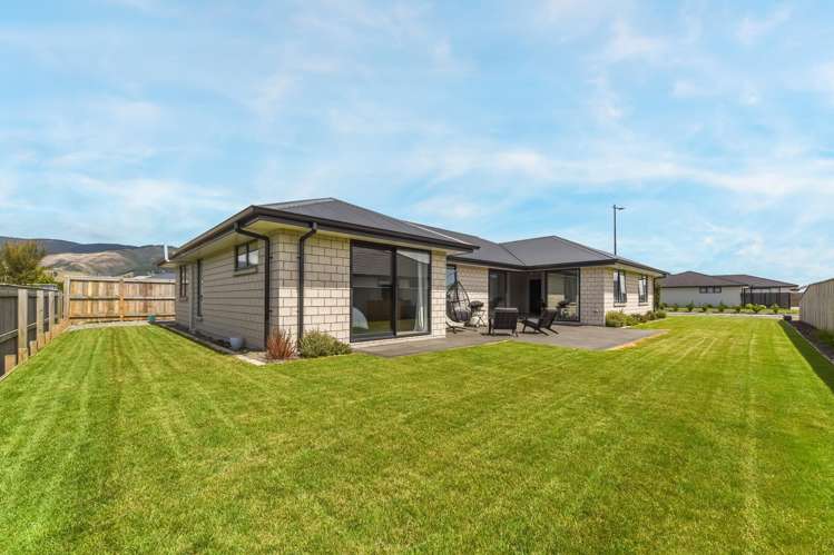 33 Woodley Road Richmond_20