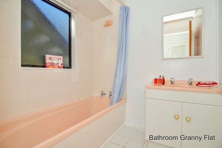 21 Thalia Place Totara Vale_18