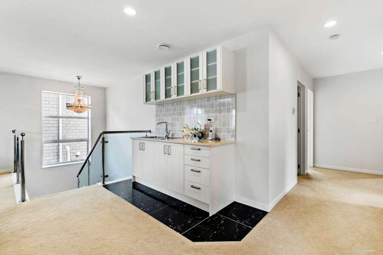 7 Carrickdawson Drive Flat Bush_6