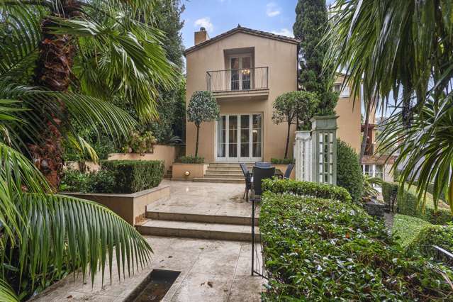 Resort-Style Luxury Living in Prestigious Remuera