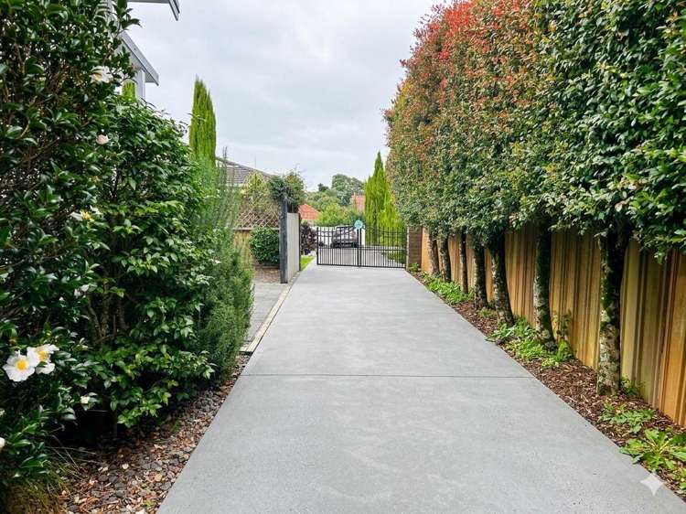 2/56 Rawhiti Road_0