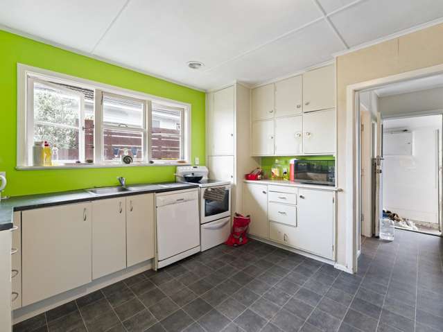 82 Coxhead Road Manurewa_4
