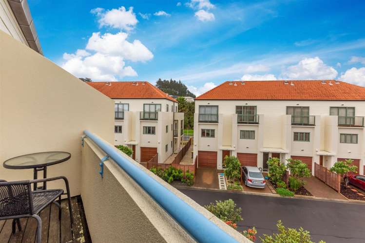 54 Waterside Crescent Gulf Harbour_19