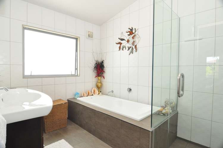 509b Beach Road Whangamata_13