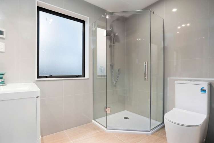 25a Peachgrove Road Te Atatu Peninsula_12