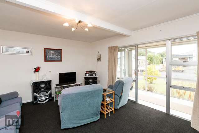 75 Fairview Avenue Feilding_3