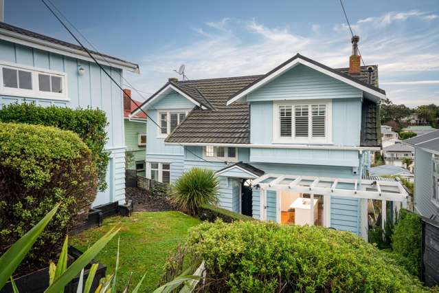 SUNNY & SPACIOUS HATAITAI FAMILY LIVING