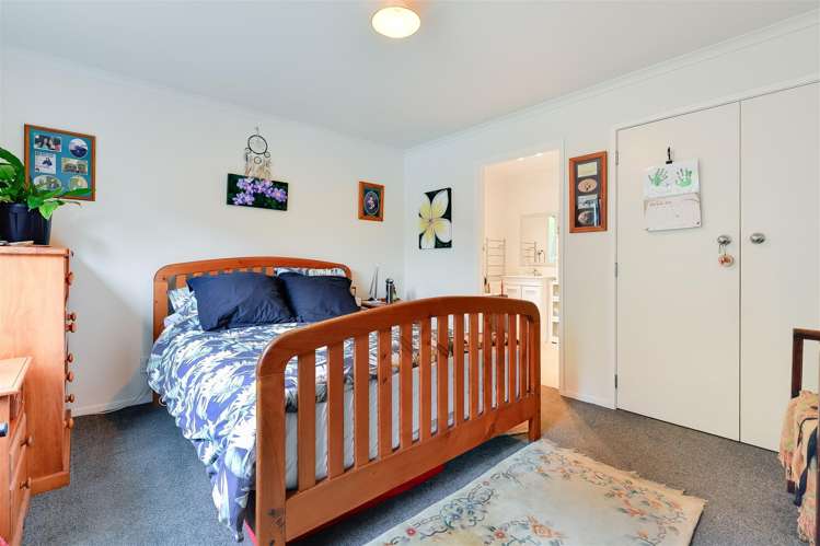 6 Cemetery Road Waiuku_23