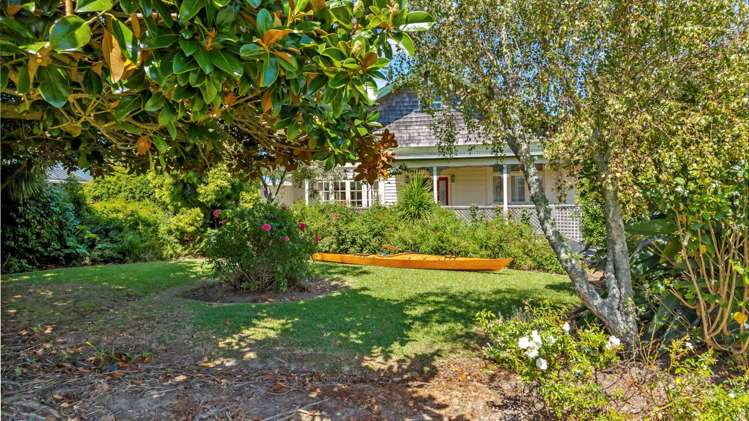 24 Pohutukawa Road Beachlands_31