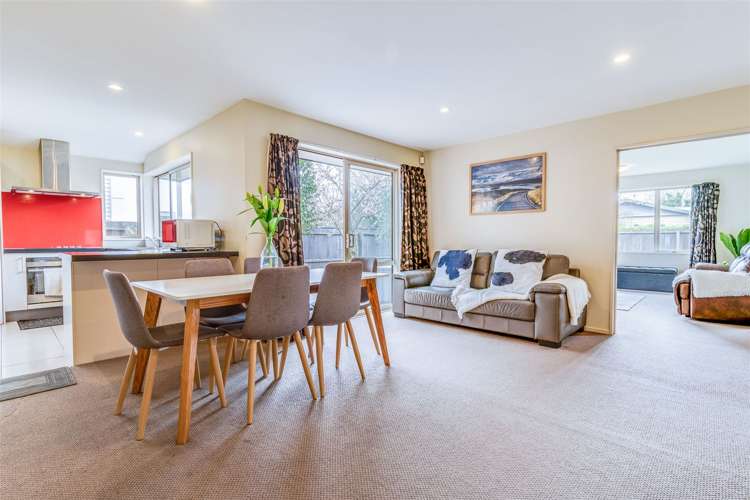 150 Holly Road_0