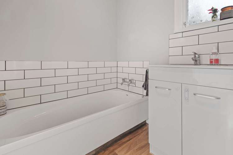 39 Thomas Crescent Western Heights_9