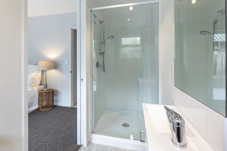 2/24 Dickens Street Addington_10