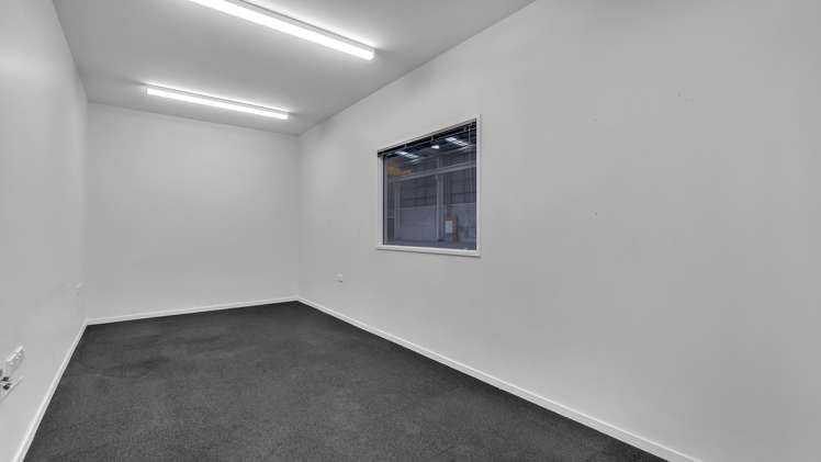 20 Sir James Wattie Drive Hornby_6