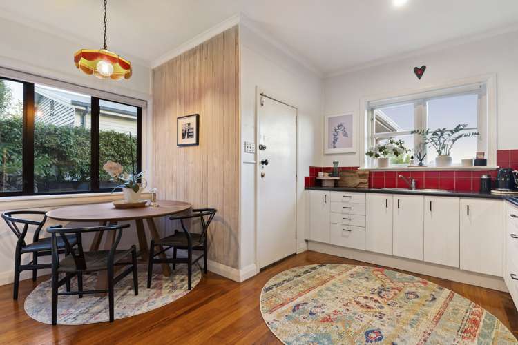 261 Lake Road Belmont_7