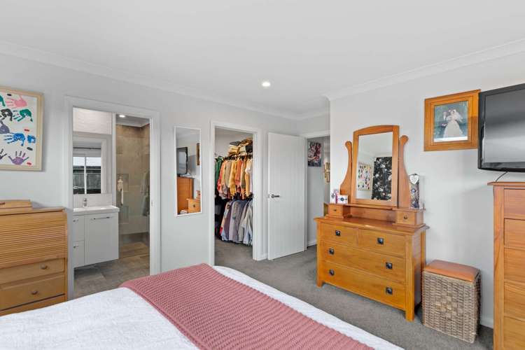 69 Johnstone Drive Fitzherbert_11