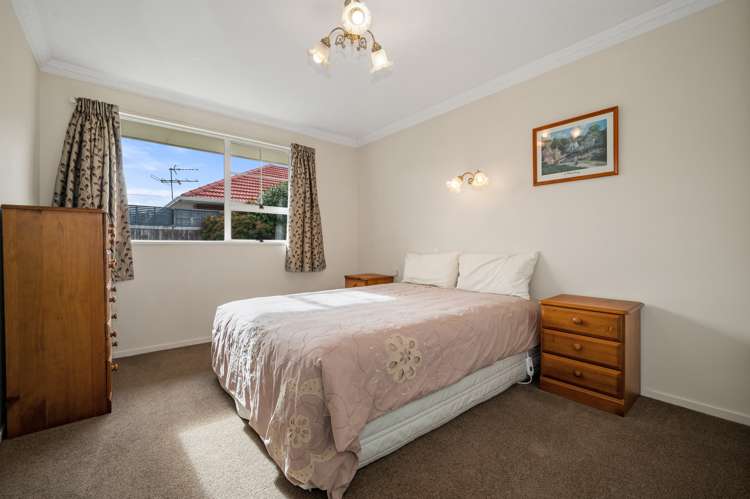 2/9 Nortons Road Avonhead_13