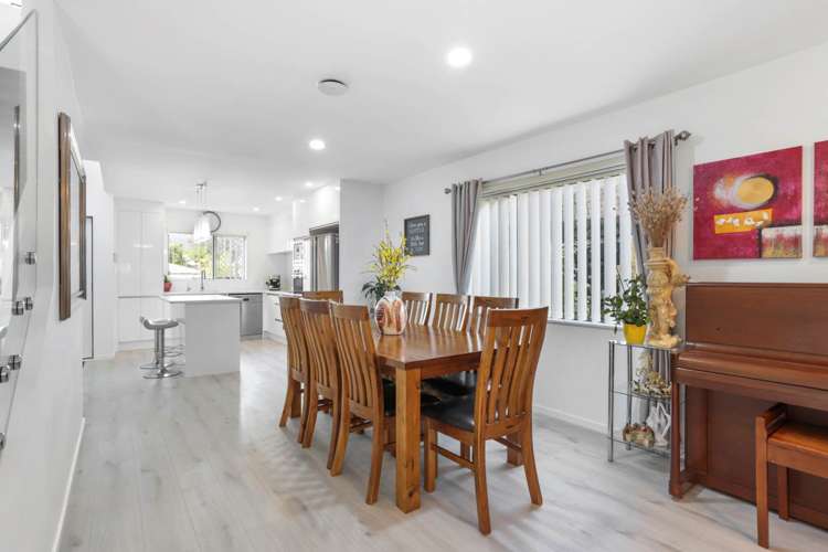 20a Charlenne Close Ranui_6