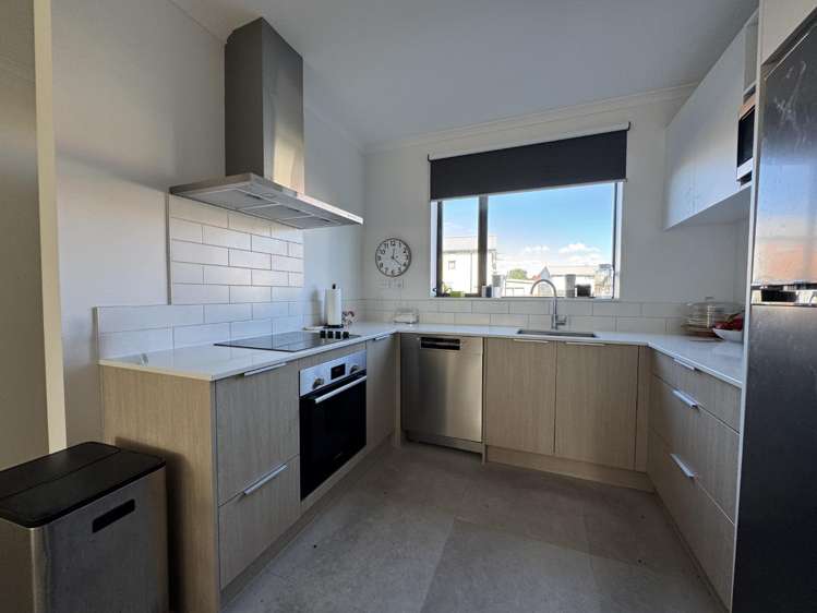 3/1 Nissan Place Onehunga_1