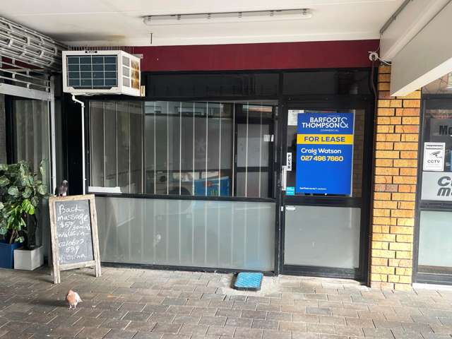 73m² PRIME ARCADE SPACE IN OREWA
