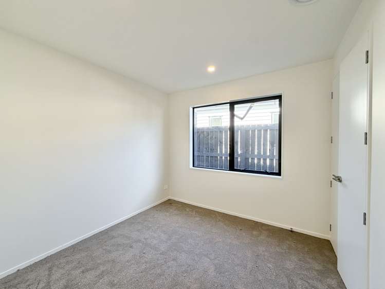 23 Tukutata Crescent Milldale_15