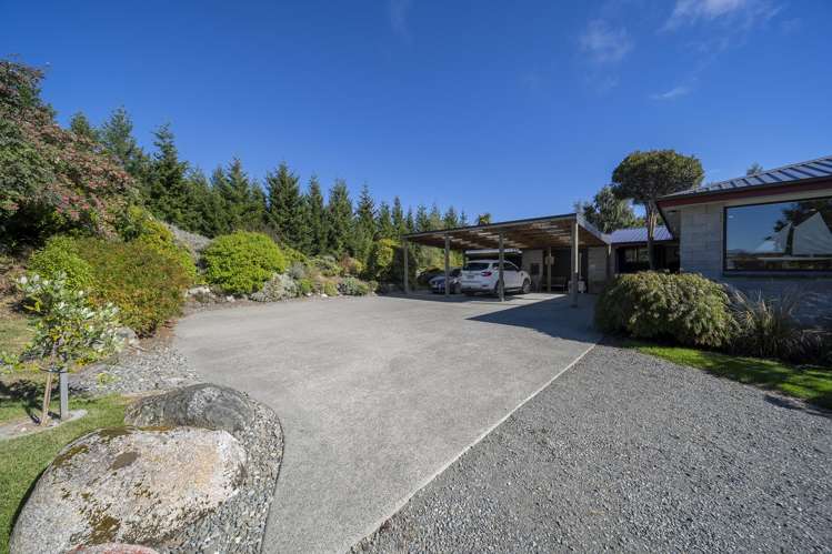 423A Te Anau Mossburn Highway Te Anau_29
