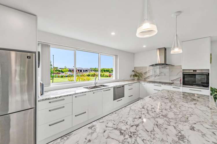 56 Verdeco Boulevard Lincoln_8